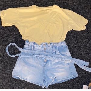 Paper Bag mom shorts 😍🌼